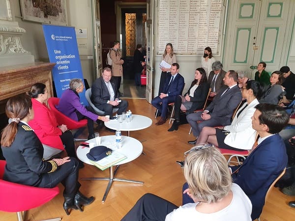 change ministre travail entreprises cci lyon