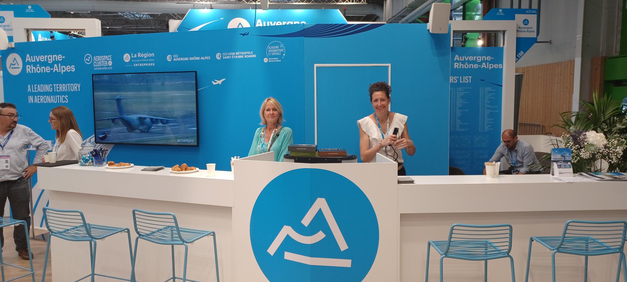 Equipes CCI au salon du bourget à Paris